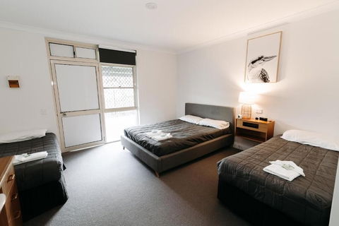 The Ophir Hotel - QLD Tourism 5