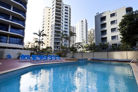 Surf Regency Apartments - Queensland Tourism 1