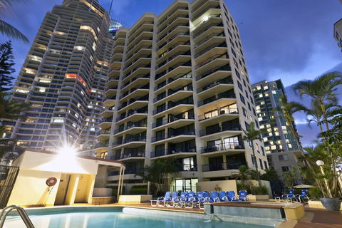 Surf Regency Apartments - Queensland Tourism 2