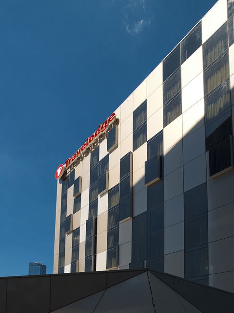 Travelodge Hotel Melbourne Docklands - QLD Tourism 5
