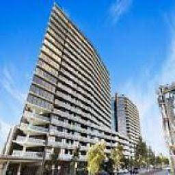 Grand Harbour Accommodation - Queensland Tourism 5