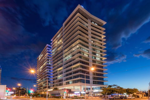 Wyndham Surfers Paradise - Queensland Tourism 1