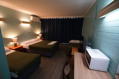 Motel Maroondah - Queensland Tourism 4