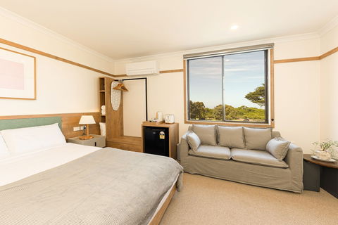 Blue Ocean Motel - Queensland Tourism 3