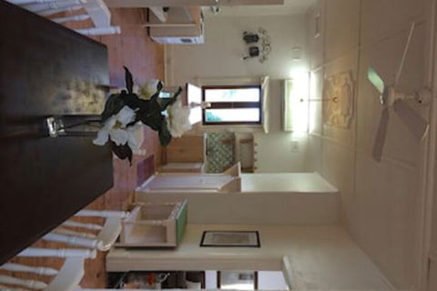 Bella Cosa Bed & Breakfast - Queensland Tourism 1