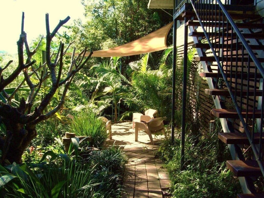 Leycester NSW QLD Tourism