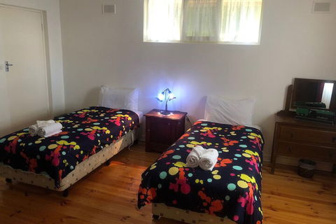 Treasured Memories Cottage - Queensland Tourism 5