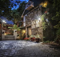 Aquila Nova Retreat - QLD Tourism