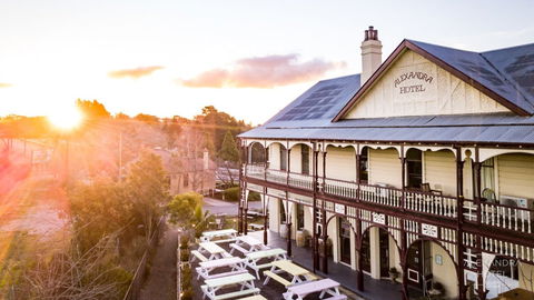 Alexandra Hotel - QLD Tourism 1