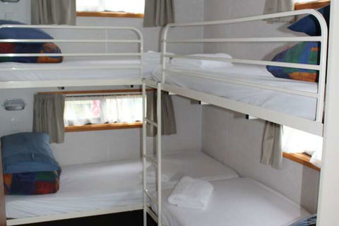Golden Terrace Holiday Park - Queensland Tourism 5