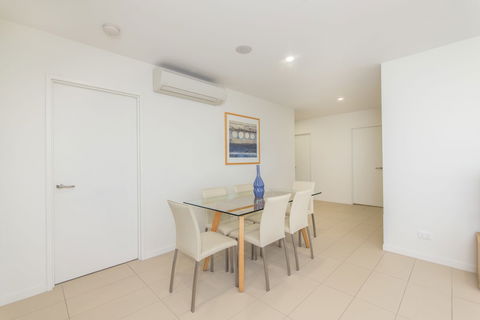 Salt Apartments - QLD Tourism 4