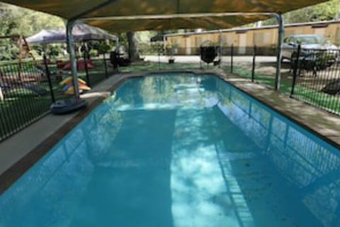 Adina Lodge Holiday Units - Queensland Tourism 0
