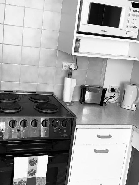 Lemontree Cottage - Queensland Tourism 5