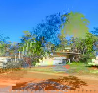 Batchelor Holiday Park - Queensland Tourism