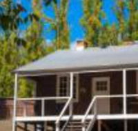 Lewana Cottages - Queensland Tourism