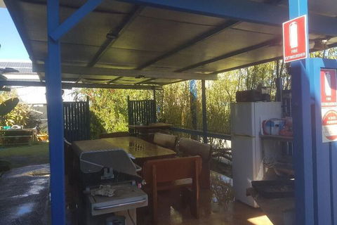 Micks Accommodation Club - Queensland Tourism 7