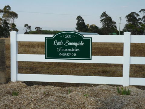 Little Sunnyside Accommodation - QLD Tourism 4