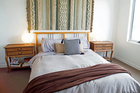 Rejuvenate At San Remo - Rejuvenate Stays - QLD Tourism 7