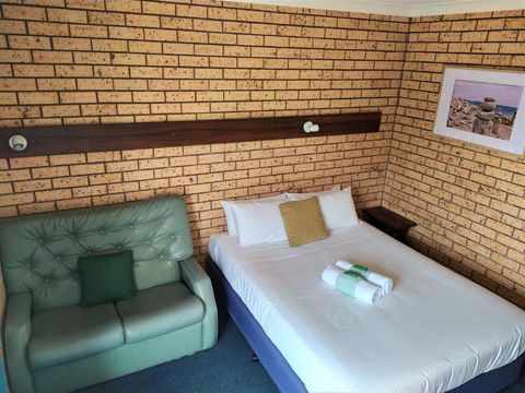 Toukley Motel - QLD Tourism 6