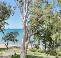 Hibiscus On Palm Cove at Marlin Waters - QLD Tourism