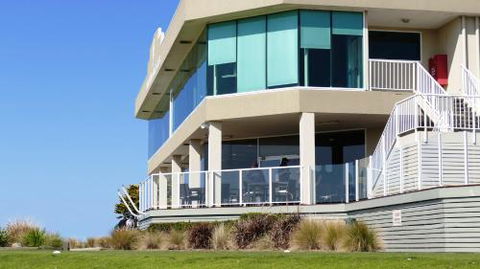 Unit 1 Countess Court - QLD Tourism 2
