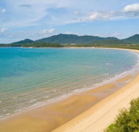 Kurrimine Beach Huts - Queensland Tourism