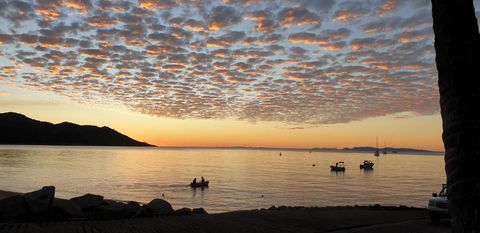 A City Retreat 2BR Apartment Reid Park Townsville - Queensland Tourism 1
