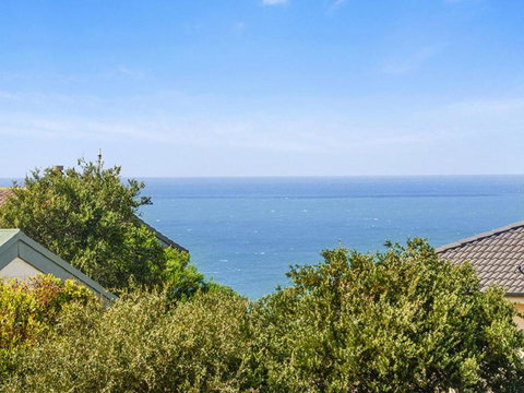 Boomer Beach Retreat Pet Friendly WiFi - QLD Tourism 5