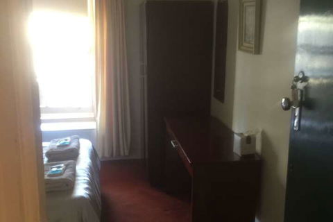 Ross Hotel - QLD Tourism 1