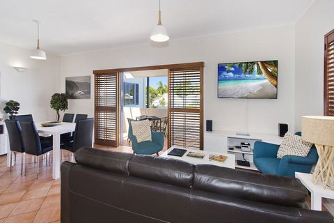 Rimini Holiday Apartments - QLD Tourism 5