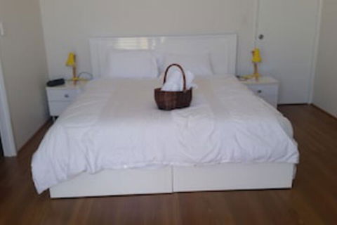 Wyatt Retreat - Queensland Tourism 0