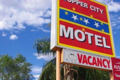 Copper City Motel - Queensland Tourism 3