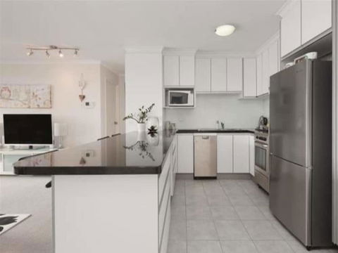 River Plaza Apartments - QLD Tourism 4