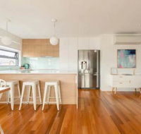 Kangaroo Bay Apartments - Queensland Tourism