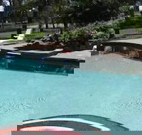 Charbonnier Motor Inn - QLD Tourism