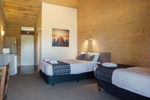 Lookout Mountain Retreat - Queensland Tourism 5