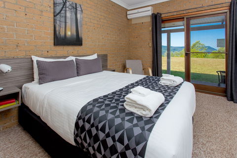 Lookout Mountain Retreat - Queensland Tourism 6