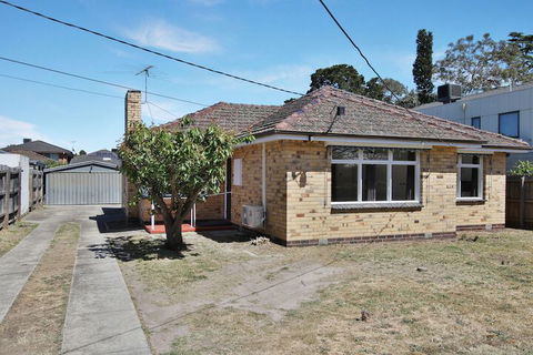 Ivy Units Glen Waverley - QLD Tourism 1