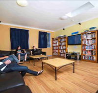 Cronulla Beach Backpackers - QLD Tourism
