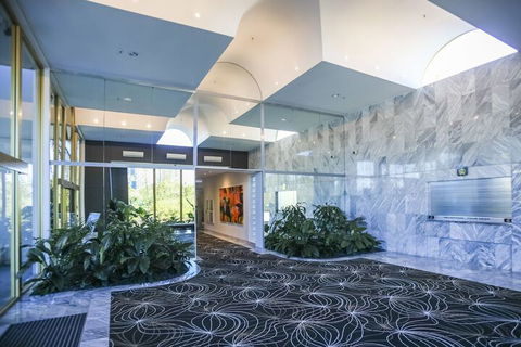 Gold Coast Amor'e Luxury Sub Penthouse - QLD Tourism 3