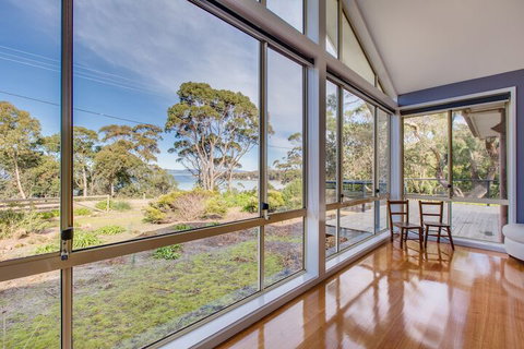 Sea La Vie - QLD Tourism 2