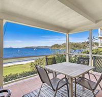 Tuscan Waterfront 1/213 Soldiers Point Road - Queensland Tourism