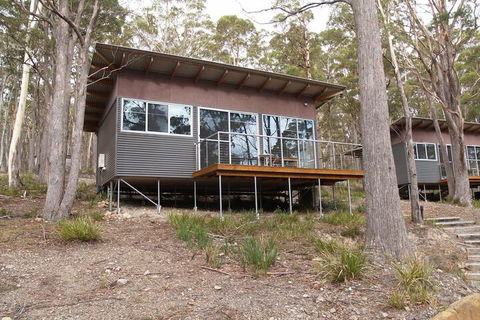 Craggy Peaks - QLD Tourism 2