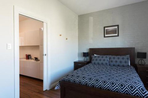 Hero Collection Madiba - QLD Tourism 5