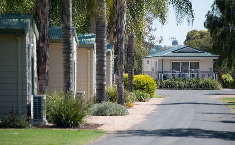 Berri Riverside Holiday Park - QLD Tourism 5