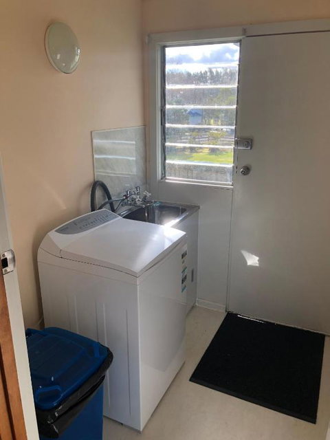 Waratah Falls Holiday Unit - QLD Tourism 5