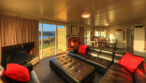 Arthur River Spa Cottage - Queensland Tourism 4