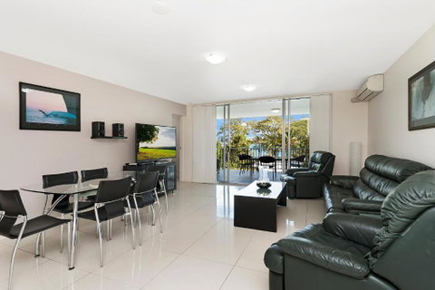 Keiths Sister - Queensland Tourism 1