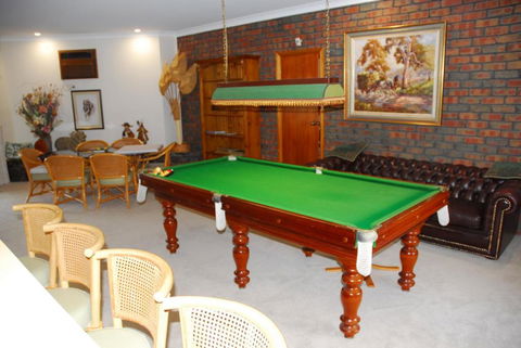 Gaerwood B & B - QLD Tourism 4