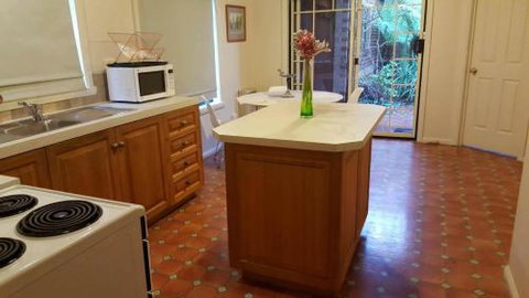 3 Batten Street - QLD Tourism 4